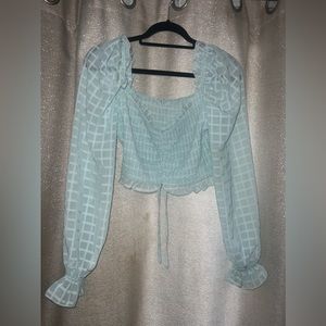 Fashionnova blouse size large